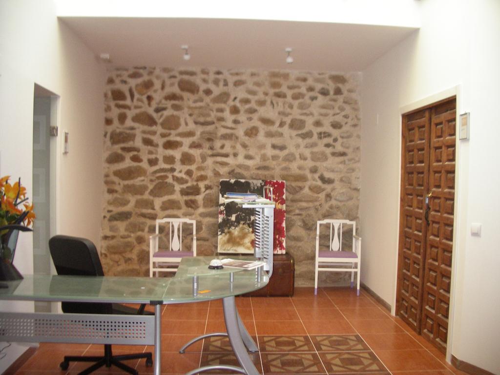 Hostel El Castillo Aninon Екстер'єр фото